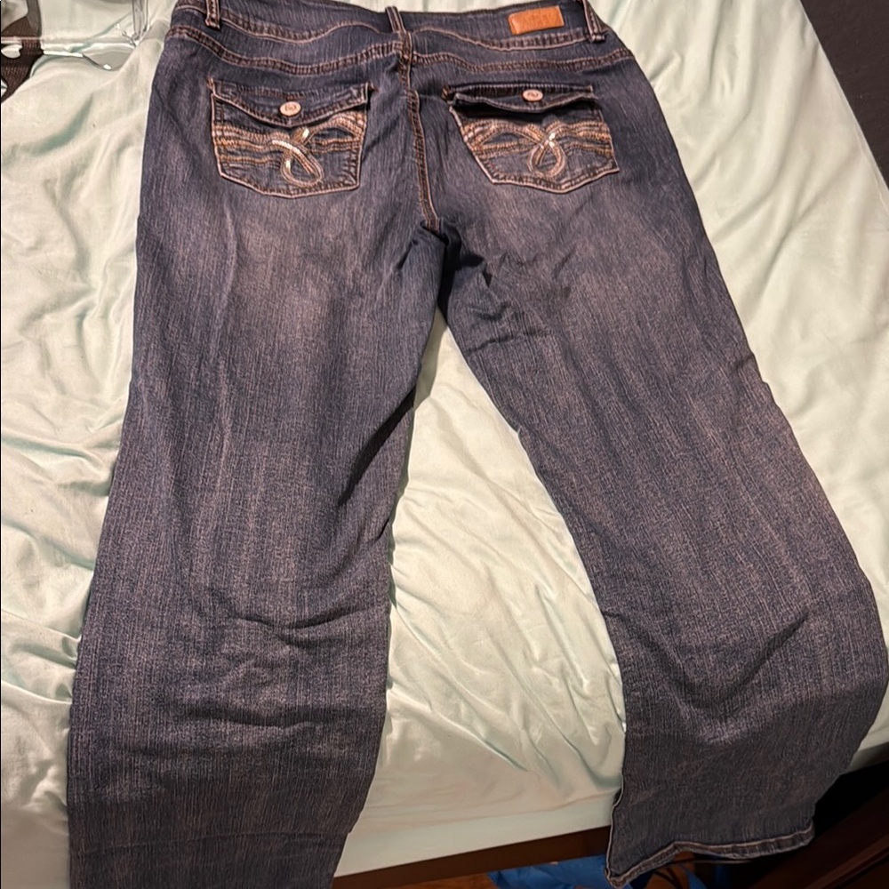 Blue Straight Leg Jeans with Subtle Fading - Picture 2 of 2